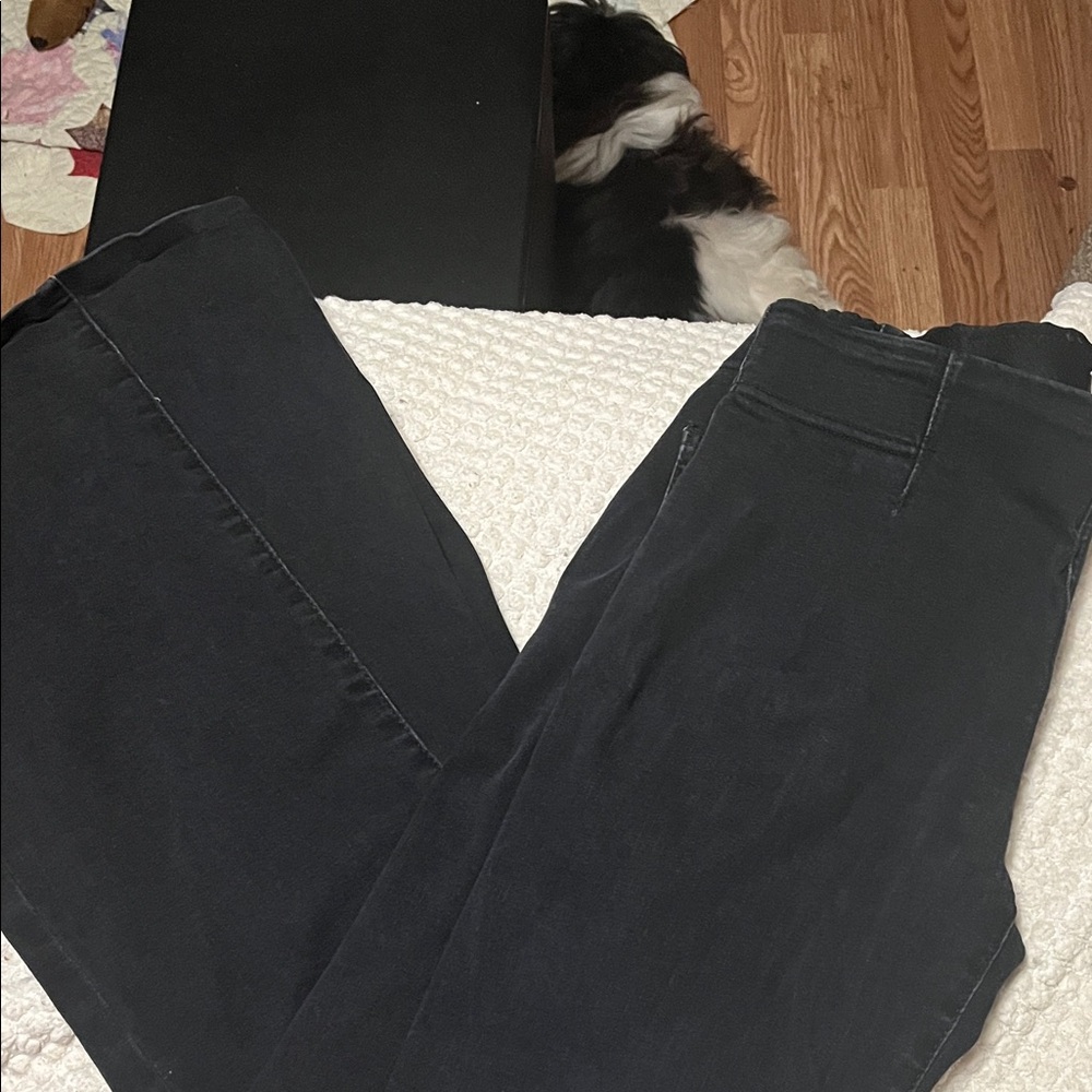 Free People Black stretchy flare Denim Jeans, Women’s size 27